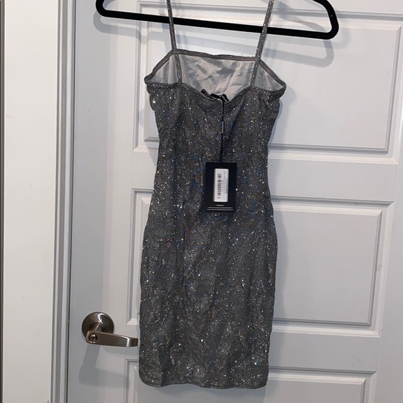 Sparkly dress - Picture 2 of 4